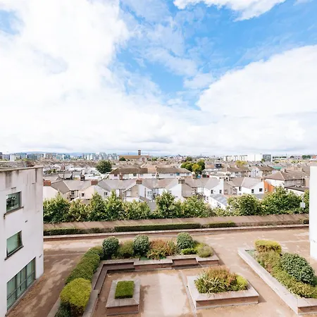 Bright 2bd Flat With Private Balcony - 都柏林