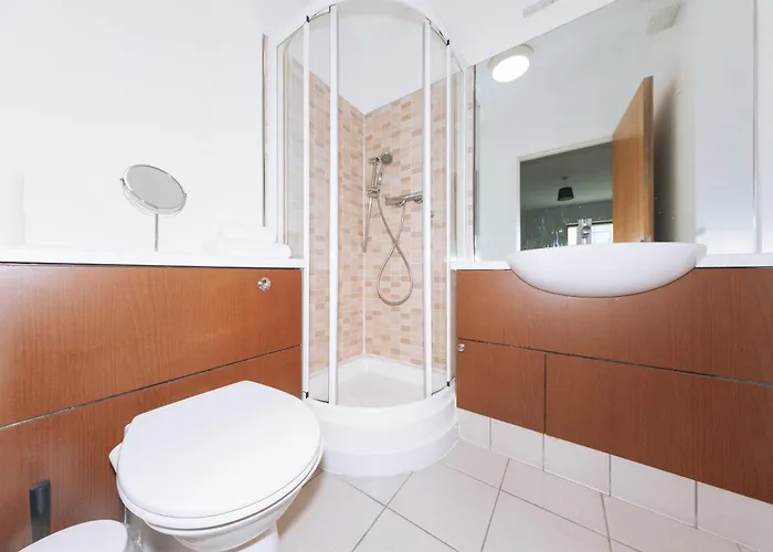 Lejlighed Bright 2bd Flat With Private Balcony - Dublin